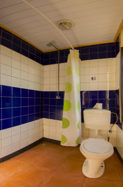 Guesthouse Un Pied-A-Terreパラマリボ エクステリア 写真