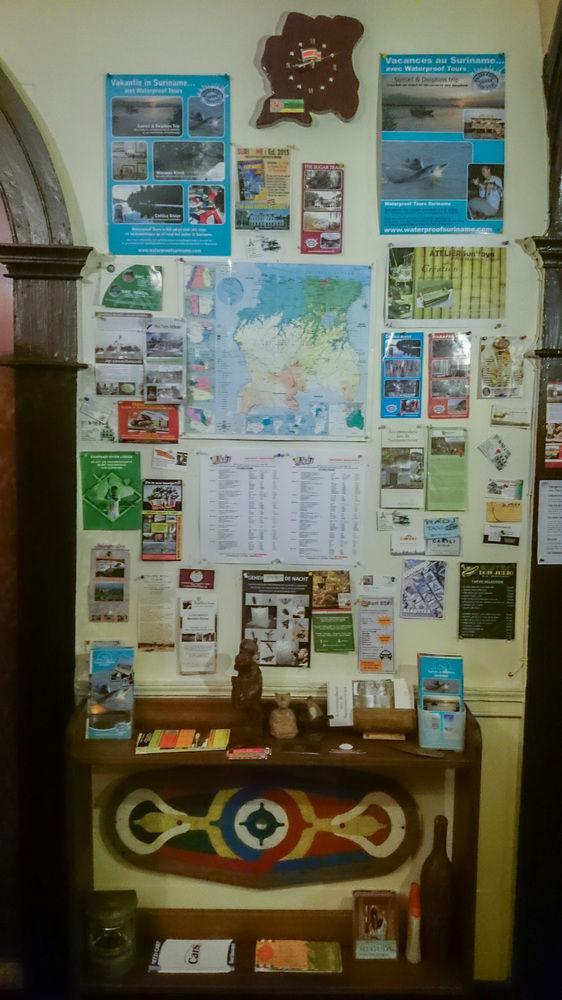 Guesthouse Un Pied-A-Terreパラマリボ エクステリア 写真